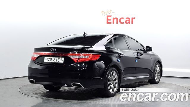 Hyundai Grandeur 2015 thumb 3
