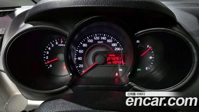 Kia Ray 2012 thumb 8