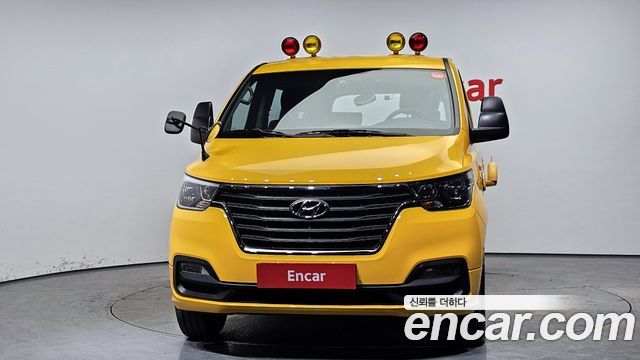 Hyundai Starex 2019 thumb 4