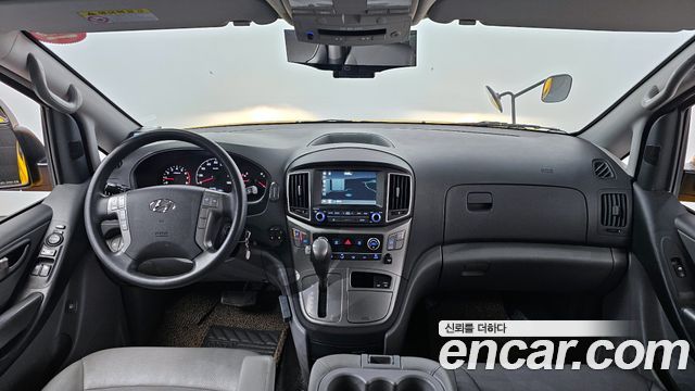 Hyundai Starex 2019 thumb 8