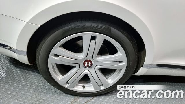 Bentley Continental 2013 thumb 6