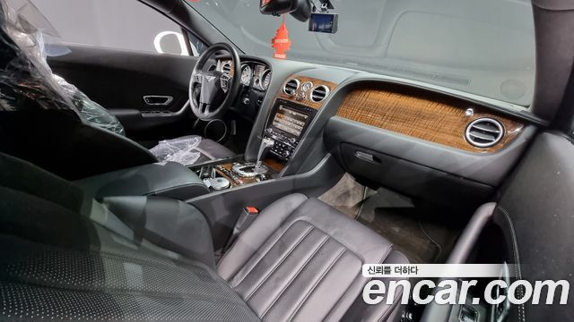Bentley Continental 2013 thumb 7