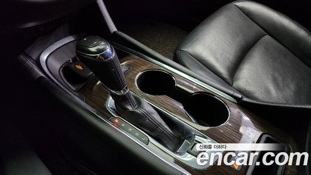 Chevrolet Malibu 2017 thumb 10