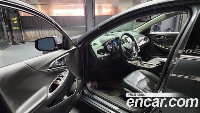 Chevrolet Malibu 2017 thumb 11