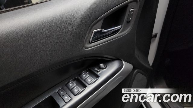 Chevrolet Colorado 2020 thumb 12