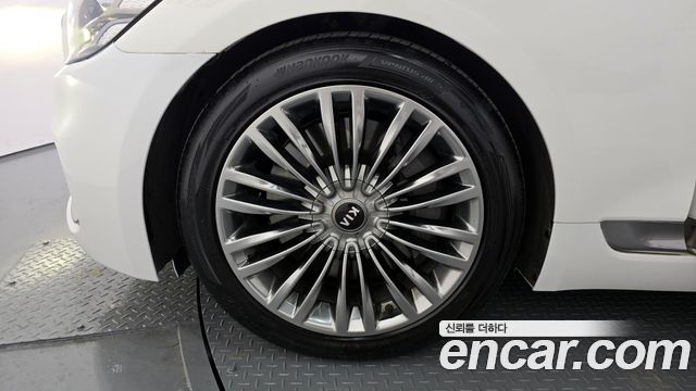 Kia K9 2019 thumb 6