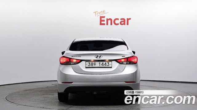 Hyundai Avante 2014 thumb 5