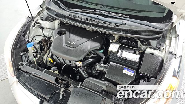 Hyundai Avante 2014 thumb 7