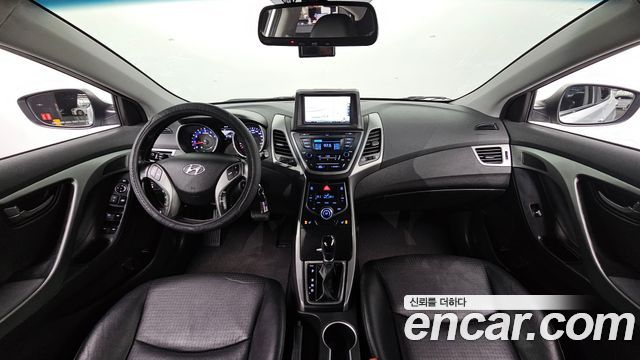 Hyundai Avante 2014 thumb 8