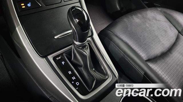 Hyundai Avante 2014 thumb 10