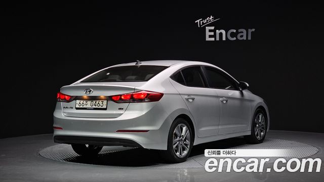 Hyundai Avante 2016 thumb 3