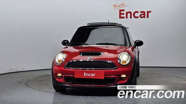 Mini Hatch 2011 thumb 4