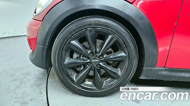 Mini Hatch 2011 thumb 6