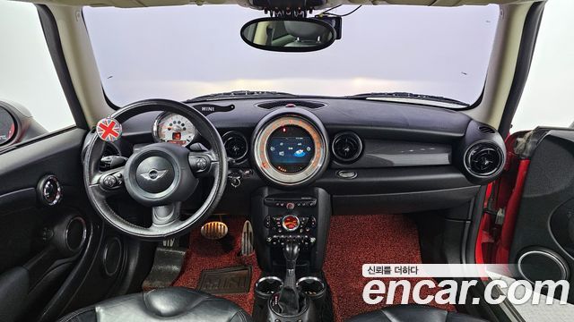 Mini Hatch 2011 thumb 8