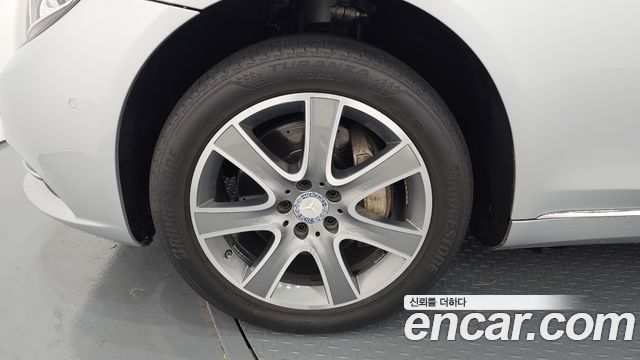 Mercedes-Benz S-Class 2014 thumb 6