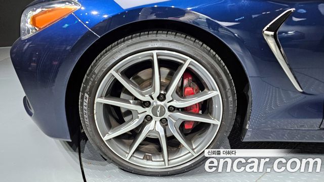 Genesis G70 2019 thumb 5