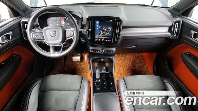 Volvo XC40 2020 thumb 7