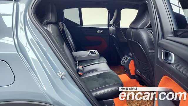 Volvo XC40 2020 thumb 12