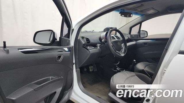Chevrolet Spark 2012 thumb 10