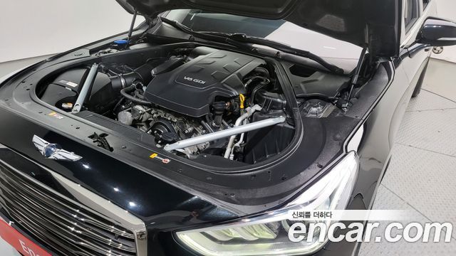 Genesis G90 2016 thumb 7