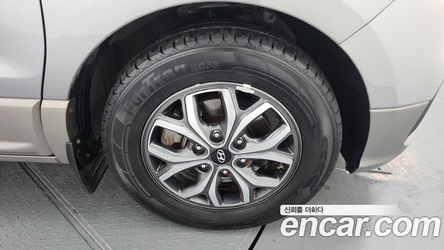 Hyundai Starex 2018 thumb 6