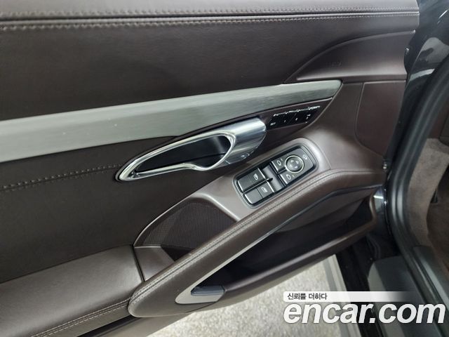 Porsche 911 2013 thumb 8