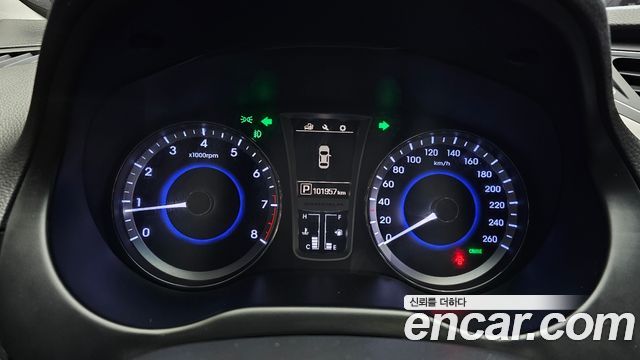 Hyundai Grandeur 2015 thumb 8