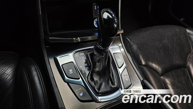 Hyundai Grandeur 2015 thumb 9