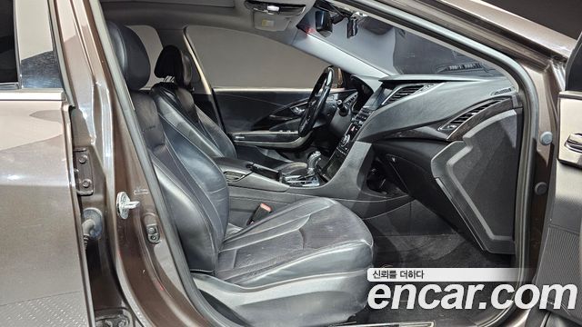 Hyundai Grandeur 2015 thumb 10