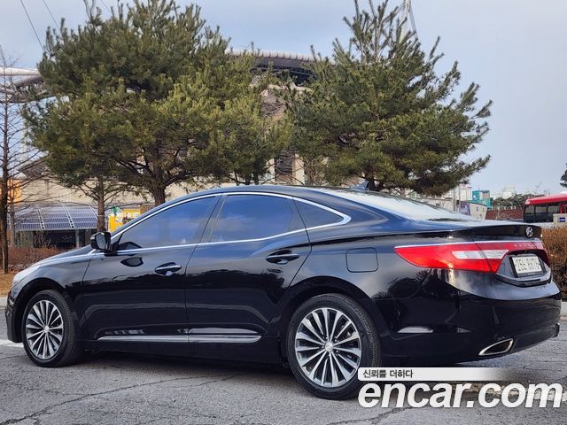 Hyundai Grandeur 2013 thumb 6