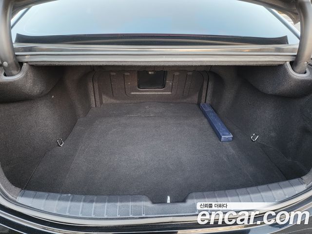 Hyundai Grandeur 2013 thumb 10