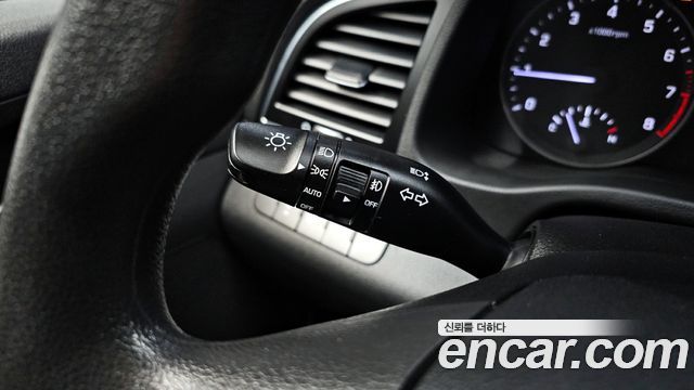 Hyundai Avante 2018 thumb 12