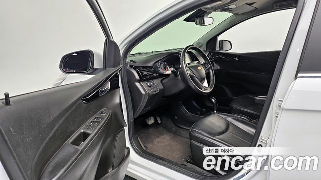 Chevrolet Spark 2016 thumb 12