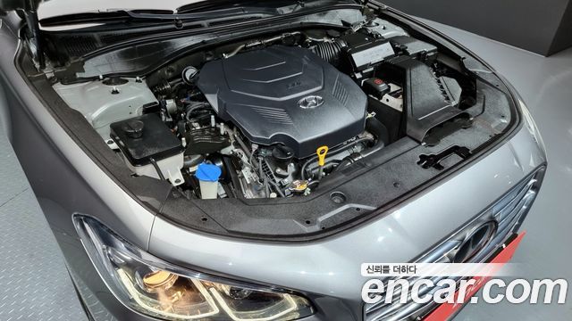 Hyundai Grandeur 2016 thumb 6