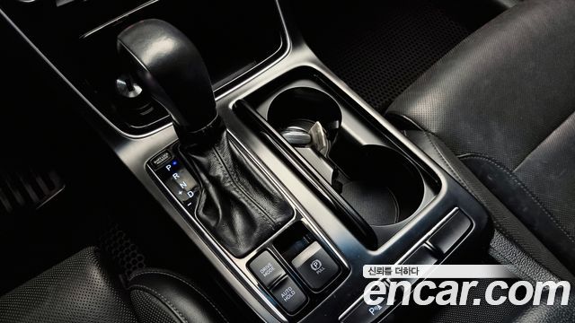 Hyundai Grandeur 2016 thumb 9