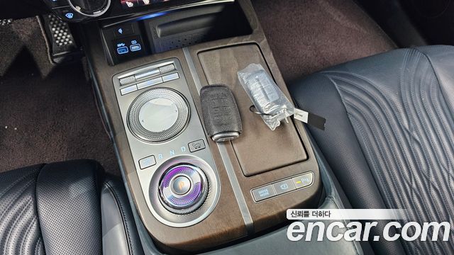 Genesis G80 2021 thumb 10