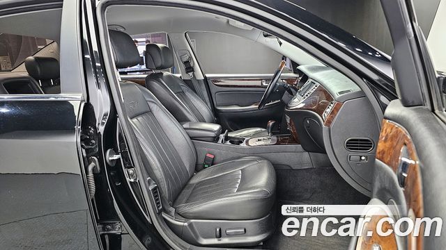 Hyundai Genesis 2010 thumb 10