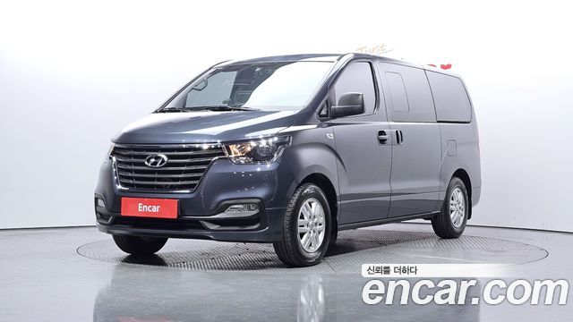 Hyundai Starex 2018 thumb 2