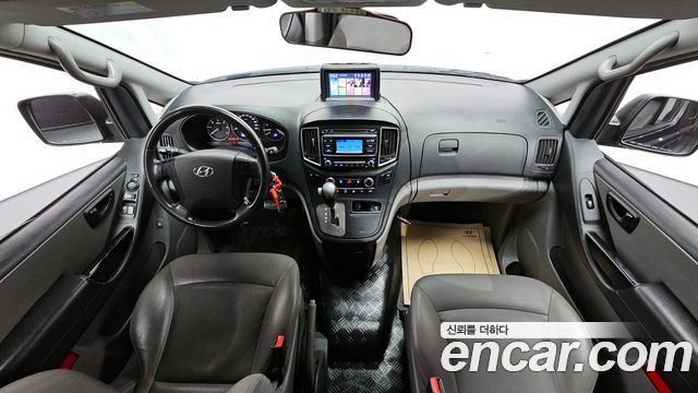 Hyundai Starex 2018 thumb 8