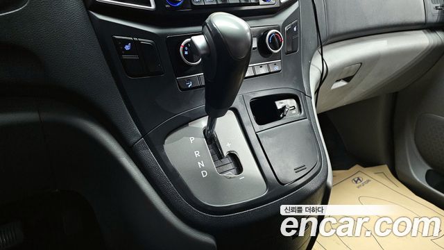 Hyundai Starex 2018 thumb 10