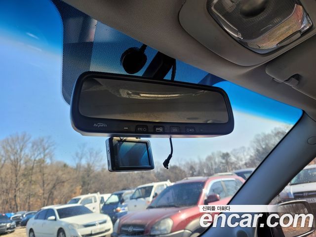 Kia Carnival 2013 thumb 7