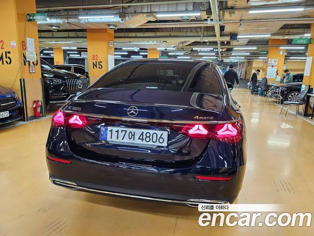 Mercedes-Benz E-Class 2024 thumb 7