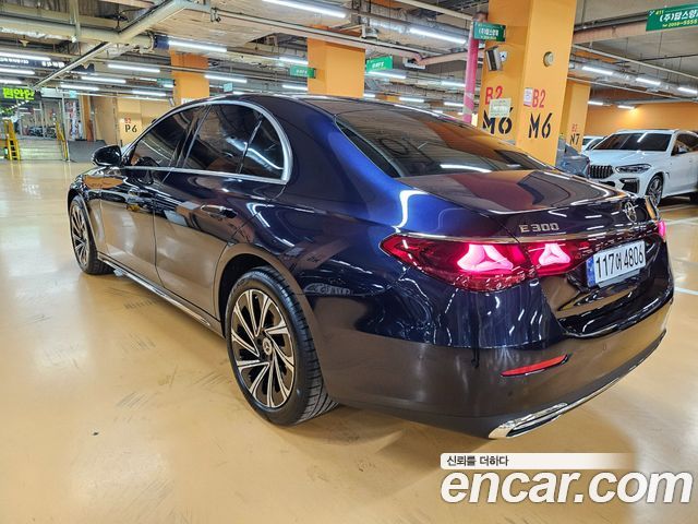 Mercedes-Benz E-Class 2024 thumb 8