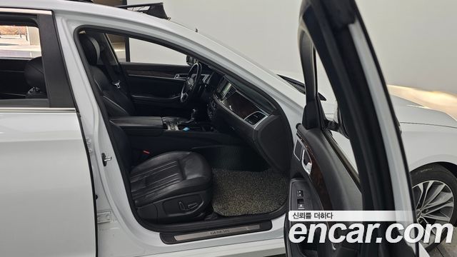 Hyundai Genesis 2016 thumb 11