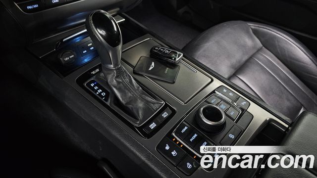 Hyundai Genesis 2015 thumb 9