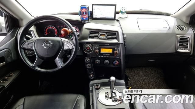 SsangYong Korando 2016 thumb 8