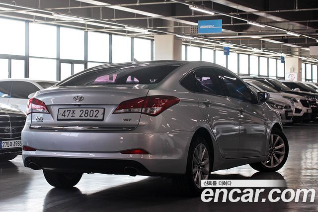 Hyundai i40 2013 thumb 4