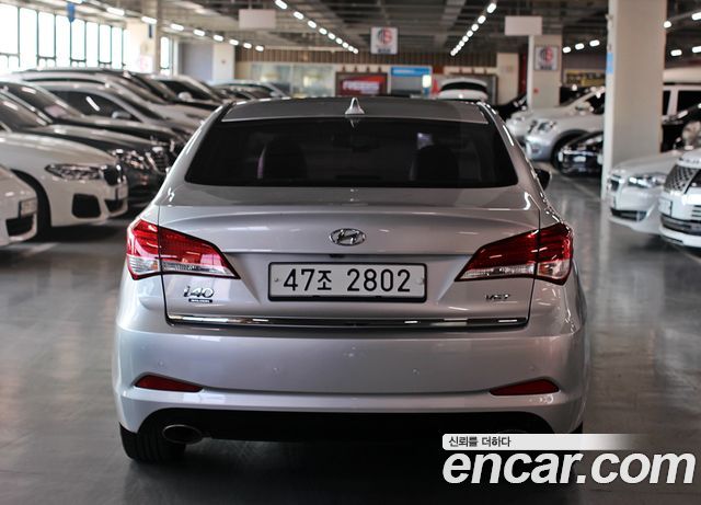Hyundai i40 2013 thumb 5