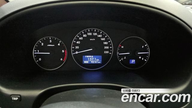 Hyundai Starex 2019 thumb 9