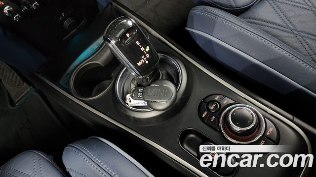 Mini Countryman 2023 thumb 9